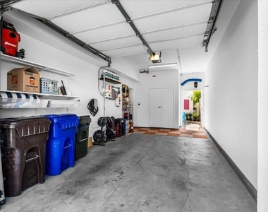 3552 Melody Lane - Photo Thumbnail 14