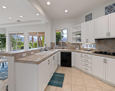 78715 Castle Pines Drive - Photo Thumbnail 12