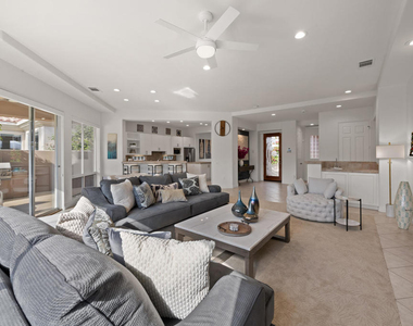 78715 Castle Pines Drive - Photo Thumbnail 6