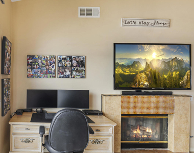 182 Desert Falls Circle - Photo Thumbnail 6