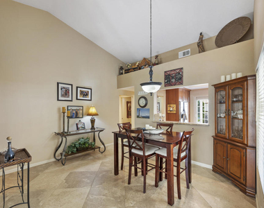 182 Desert Falls Circle - Photo Thumbnail 12