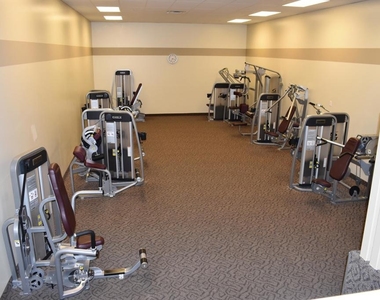 182 Desert Falls Circle - Photo Thumbnail 32