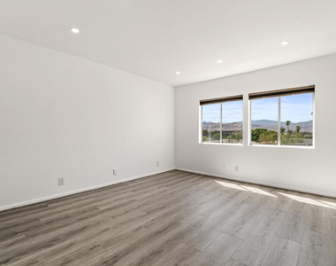 277 E Alejo Road - Photo Thumbnail 26