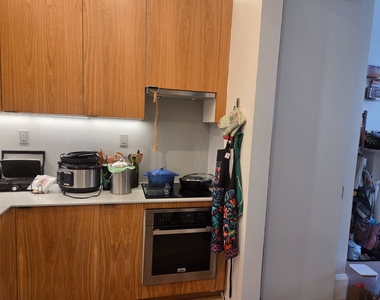 719 St Nicholas Avenue - Photo Thumbnail 3