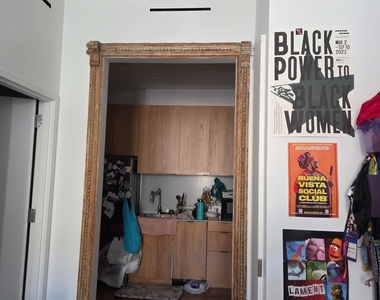 719 St Nicholas Avenue - Photo Thumbnail 15
