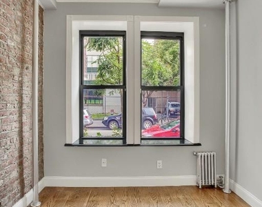 E 105th St., #9 - Photo Thumbnail 3