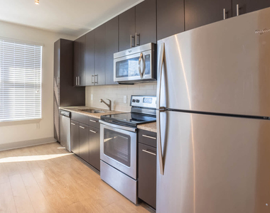 9305 Corporate Blvd - Photo Thumbnail 10