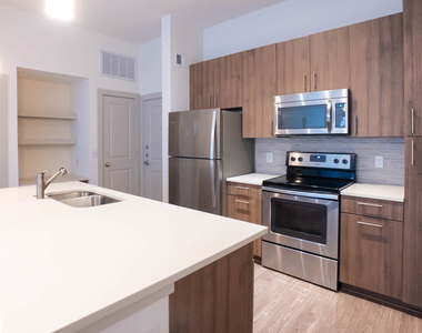 9305 Corporate Blvd - Photo Thumbnail 7