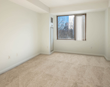 285 Third Street - Photo Thumbnail 30