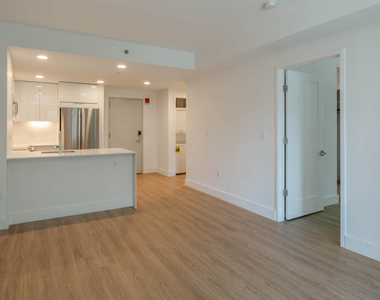 285 Third Street - Photo Thumbnail 8