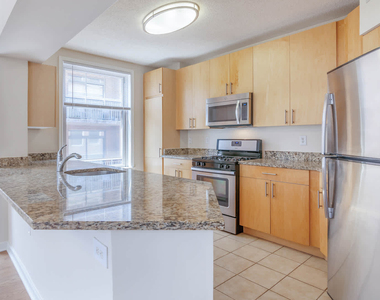 2400 M Street Nw - Photo Thumbnail 3