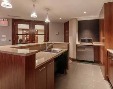 2400 M Street Nw - Photo Thumbnail 22