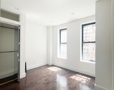 4 St Nicholas Terrace - Photo Thumbnail 9