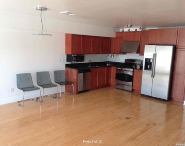 3-06 Soundview Lane - Photo Thumbnail 1