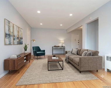 15 Quinby Avenue - Photo Thumbnail 15