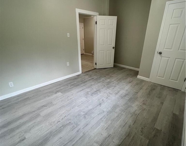 44 Highview Terrace - Photo Thumbnail 3
