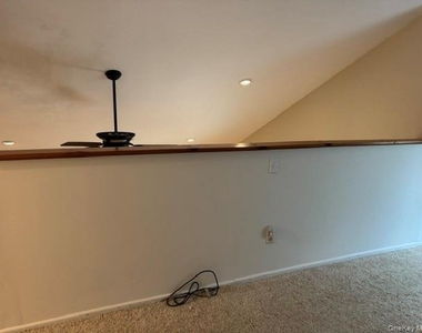 34 Candlestick Court - Photo Thumbnail 22