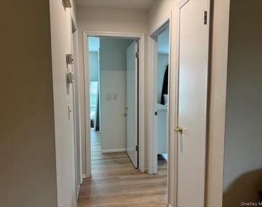 34 Candlestick Court - Photo Thumbnail 19