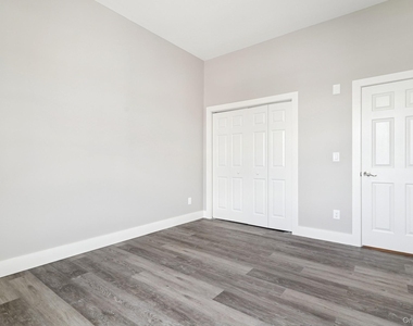 153 Greenwich Avenue - Photo Thumbnail 16