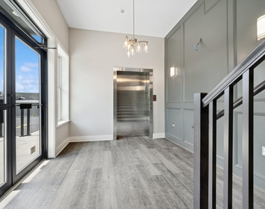 153 Greenwich Avenue - Photo Thumbnail 29