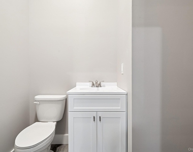 153 Greenwich Avenue - Photo Thumbnail 24