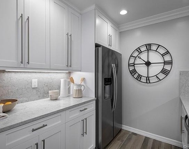 34 Longfellow Avenue - Photo Thumbnail 1