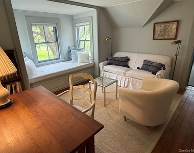 330 Centre Island Rd - Photo Thumbnail 17
