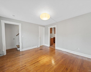 9 N Dearman Street - Photo Thumbnail 7