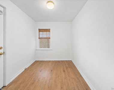 9 N Dearman Street - Photo Thumbnail 5