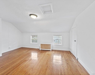 9 N Dearman Street - Photo Thumbnail 10