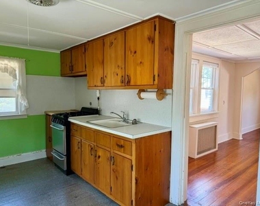 34 Union Ave Avenue - Photo Thumbnail 2