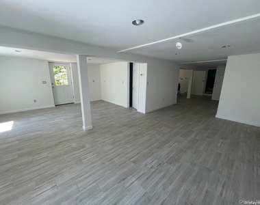 604 High Street - Photo Thumbnail 23