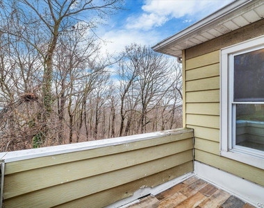 143 Chatterton Parkway - Photo Thumbnail 13