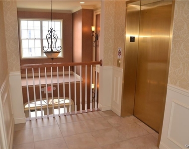105 Canter Court - Photo Thumbnail 20