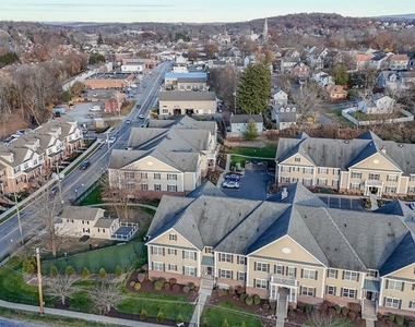 105 Canter Court - Photo Thumbnail 26