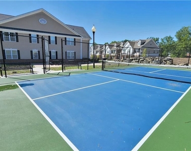 105 Canter Court - Photo Thumbnail 16