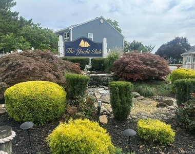 100 Baker Court - Photo Thumbnail 3