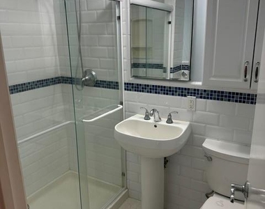 100 Baker Court - Photo Thumbnail 10