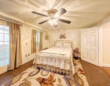 40 Summit Avenue - Photo Thumbnail 9