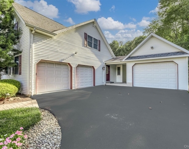 6 Sycamore Lane - Photo Thumbnail 8