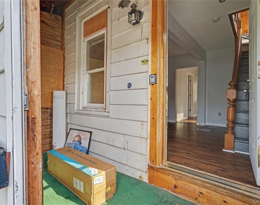 39 Spruce St - Photo Thumbnail 36