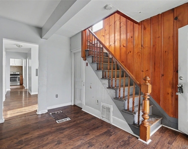39 Spruce St - Photo Thumbnail 22