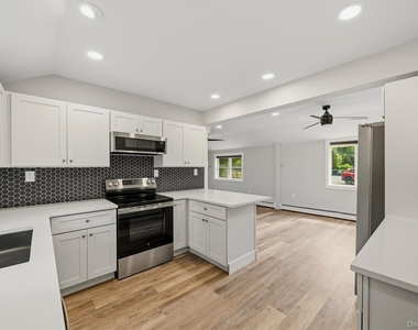 12 Dickerson Place - Photo Thumbnail 8