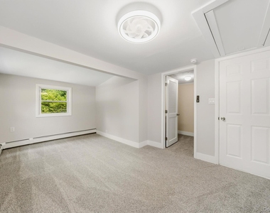 12 Dickerson Place - Photo Thumbnail 16