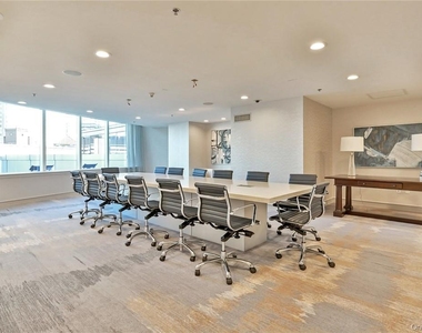 5 Renaissance Square - Photo Thumbnail 25