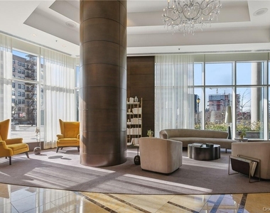 5 Renaissance Square - Photo Thumbnail 27