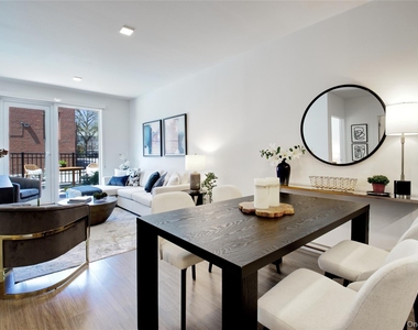 333 Warner Avenue - Photo Thumbnail 7