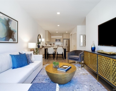 333 Warner Avenue - Photo Thumbnail 11