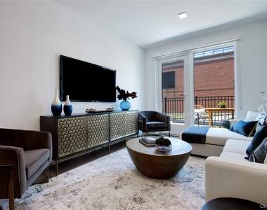333 Warner Avenue - Photo Thumbnail 9