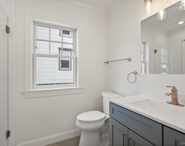 5 Edgemont Road - Photo Thumbnail 4